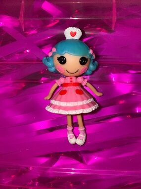 Lalaloopsy minis Rosy Bumps N Bruises doll